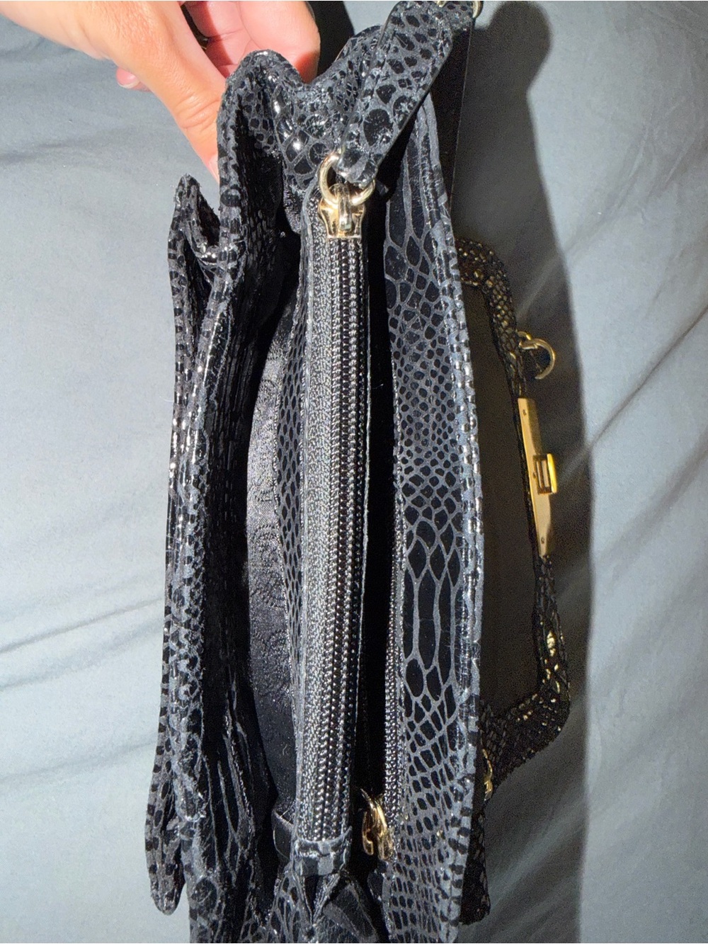 Michael Kors Black Croc-Embossed Women’s Crossbody Bag